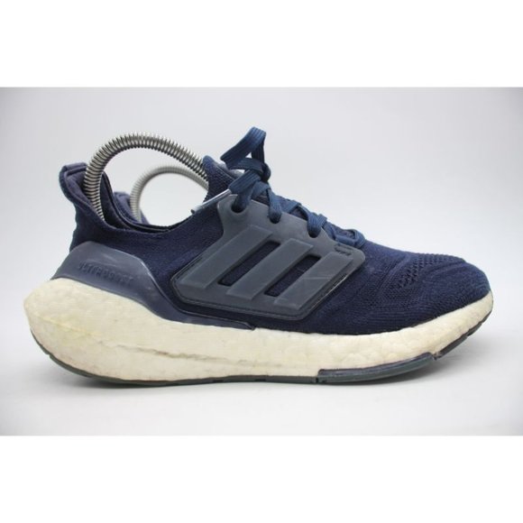 Adidas UltraBoost 22 Women's Size 6.5 Navy Blue White Women Running Shoes GX5593 - Picture 1 of 10